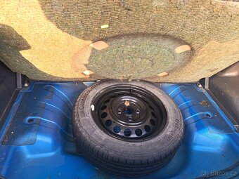 Suzuki Ignis 1,3 vvt - 9