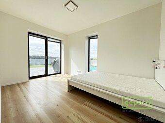 Prodej RD 5+kk,127m2 se zahradou 932m2 v Kralupech nad Vltav - 9
