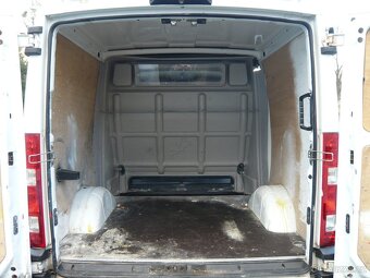 Iveco Daily 29L13 7 míst 93kW - ODPOČET DPH - 9