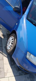 Fabia 1.2 MPI rok 2002 - 9