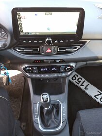 Hyundai i30, 1.5, Benzín, rv.2022/07 (c.j 2057) - 9