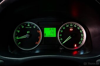 Škoda Roomster 1.4 63kW, AUT.KLIMA,SERVISKA,VÝHŘEV,SENZORY - 9