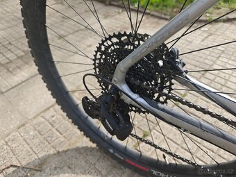 Specialized Rockhopper XXL 2019 – Horské kolo 29" – 15 000 - 9