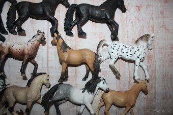 Figurky koní Schleich 3 - 9