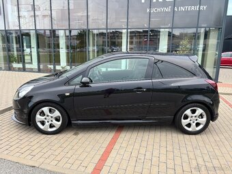Opel Corsa 1.6 Turbo GSi 110kW - 9