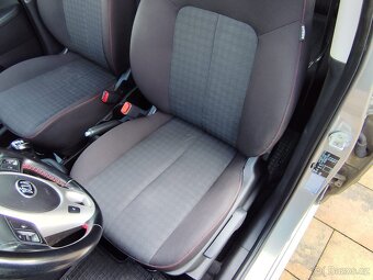 KIA VENGA 1,4 CVVT benzín r.v.2015 - 9