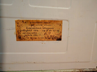 Stará kuchyňská váha - 9