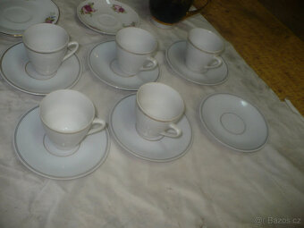 talíře, čajový servis,skleničky na víno,vysavač - 9