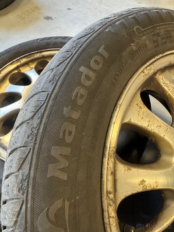 5x108 Peugeot 607 - 9