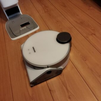 Robotický vysavač Samsung Jet Bot AI+ VR50T95735W - 9