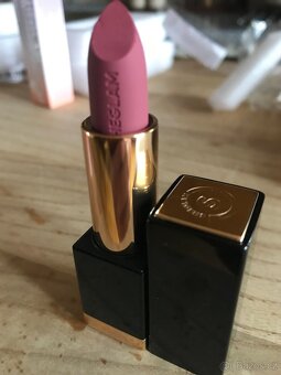 Nové rtěnky, nausnice, 3 orig.Lancome, spony , depilator - 9