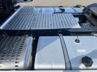 Iveco S-WAY 530 STANDART AUTOMAT RETARDÉR EURO VI - 9
