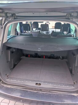 Peugeot 5008, 7 miestny, - 9