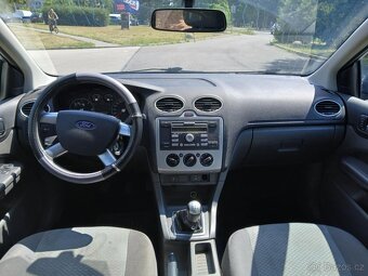 Ford Focus 1.6 TDCi 66kw Rok 2006 - 9
