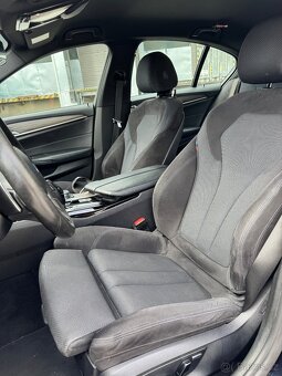 BMW 530d xDrive G30 M paket | 195 kW | 2 sady kol | Nové br - 9