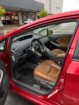 Prius - 9