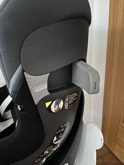 Autosedačka Cybex Sirona i-size včetně základny - 9