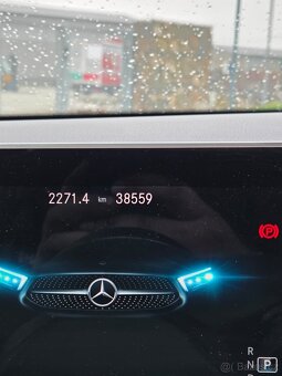 Mercedes-Benz A180,R.V.2019,1.4,100KW,38KKM,ZÁRUKA - 9
