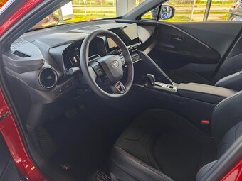 Toyota C-HR GR SPORT 2.0 HEV Hybrid - 9