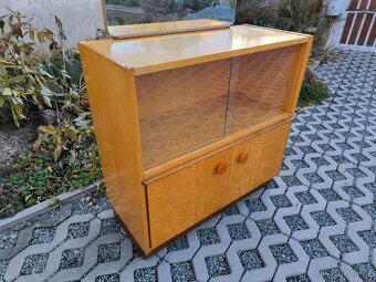 Retro skříňka/komoda UP Závody Bučovice - 60. léta č.2 - 9