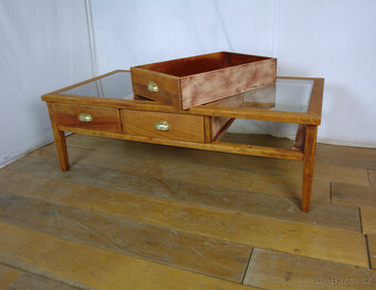 Konferenční stolek dřevo - sklo - 9