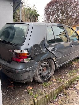Golf IV 1,9 TDi - 9