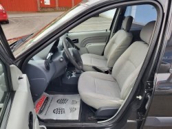 Dacia Logan, 1,4 KOMBI serviska - 9