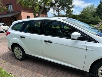 nabízíme Ford Focus 1.0 EcoBoost 74kw - 9