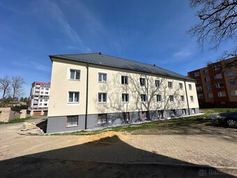 Pronájem zrekonstruovaného bytu v Břidličné 1+1 30 m² - 9
