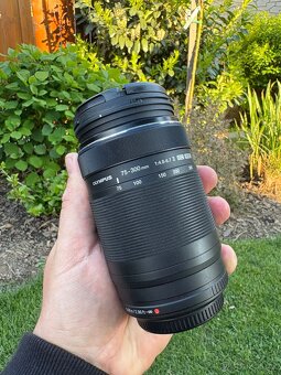 Panasonic G80 + 3 objektivy a příslušenství - 9