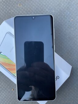 Prodám telefon - 9