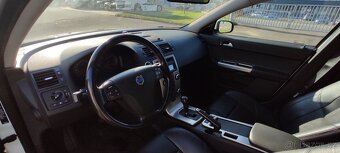 Volvo V50 2.0D 100kw automat - 9