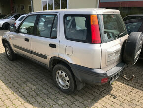 Honda CR-V 2,0i 1999 94kW 4x4, JEZDI, DILY z VOZU - 9