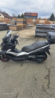 Sym Cruisym 300 - 9