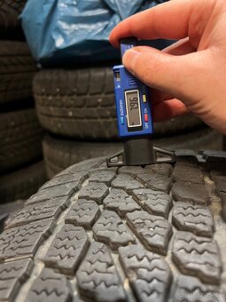 235/65R16C 115/113R zimní pneu FIRESTONE 2 8mm - 9