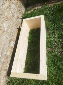 Vyvýšené záhony z masivu - 9