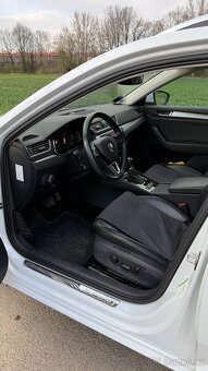 Škoda Superb Style 2.0 TDI,110kw - 9