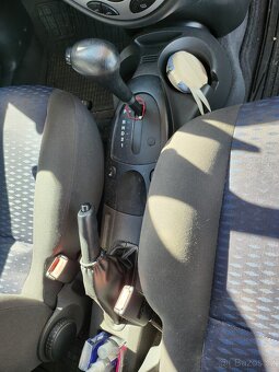 ford focus 1.6 benzin Zetec automat - 9