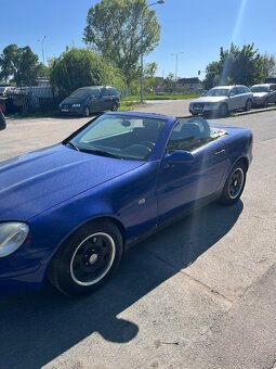 Mercedes benz - 9