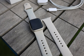 Apple Watch 7 (41 mm) - 9
