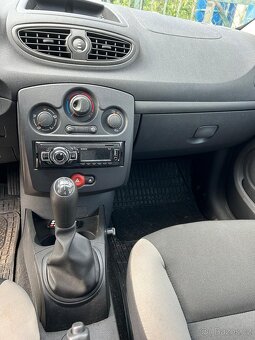 Renault clio 3 - 9