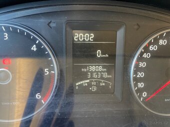 Vw transporter 2.0tdi - 9
