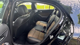 Mercedes-Benz GLA 200d 4Matic Style - 9