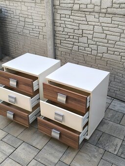 Prodám dvě komody (noční stolky, kontejnery) - 9