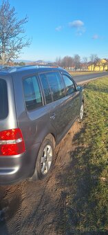 Prodám Volkswagen Touran - 9