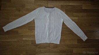 Značkové svetříky S - 9