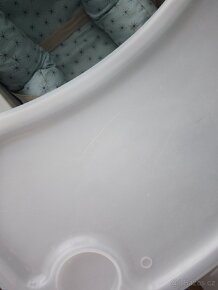 Dětska jídelní židlička se odnímatelným stolečkem - 9
