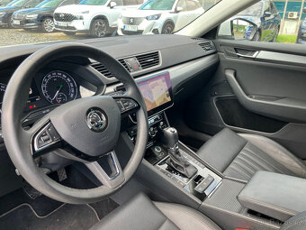 ŠKODA SUPERB 2,0 TSI 200 KW - 9