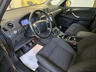 Ford S-Max 2,0TDCi 120kW Titanium 7 sedadel - 9