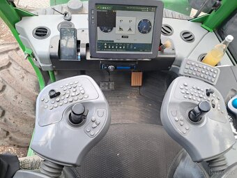 Vyvážecí souprava JOHN DEERE 1110E iT4 - 9
